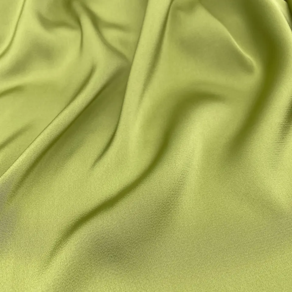 New design soft hand feel smooth touching satin similar to acetate silk satin material fabric for pajamas