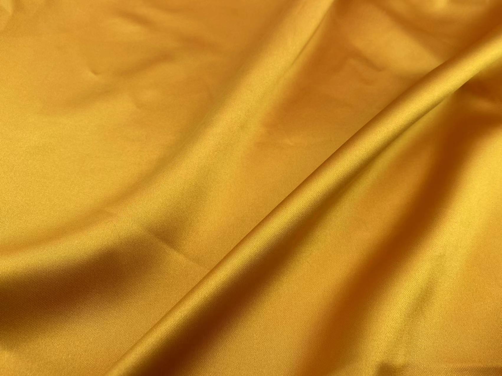 Wholesale high quality assurance polyester high color fastness soft good drape satin fabric for women dress