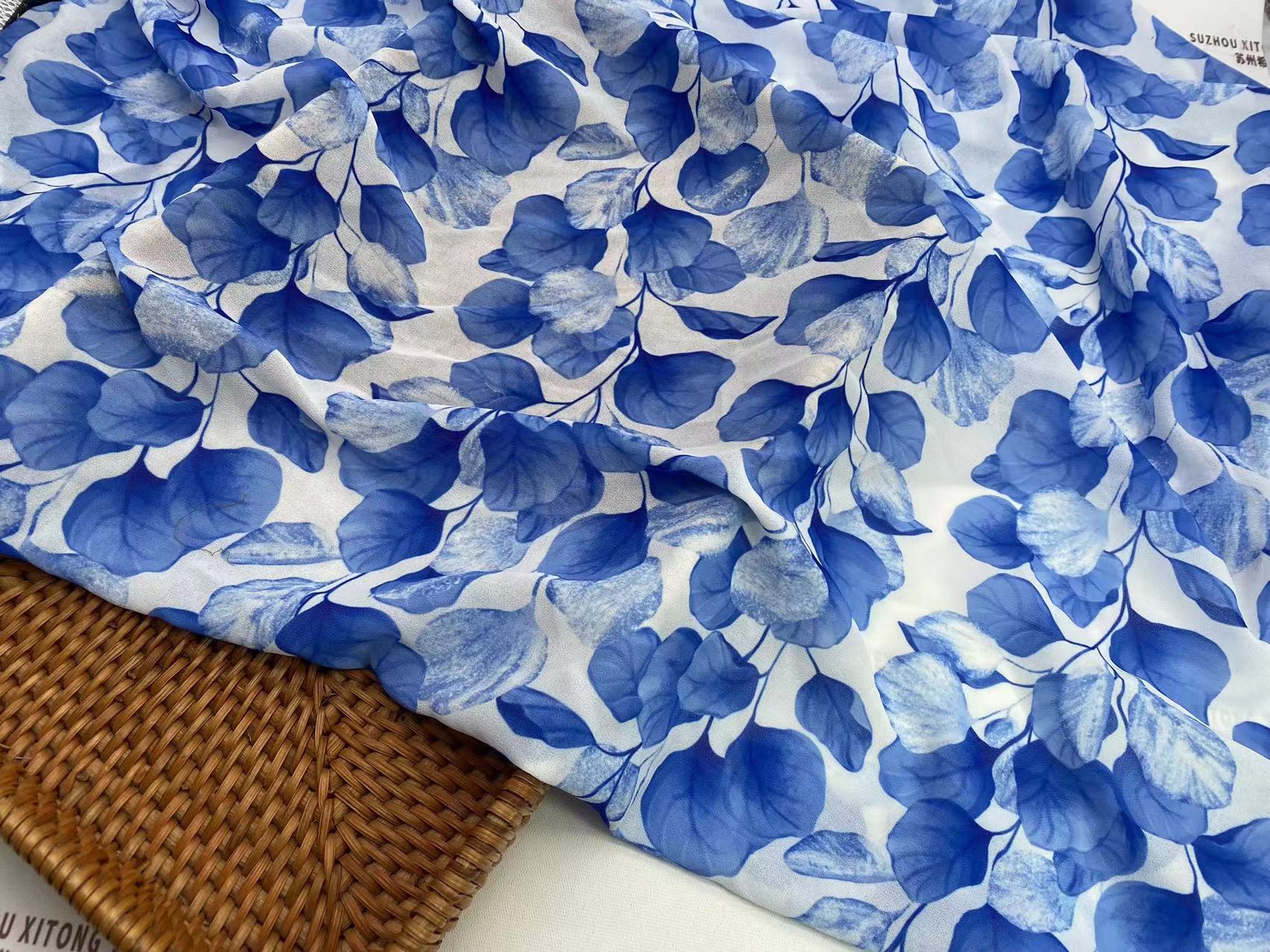 100% polyester chiffon pearl printed floral beautiful leaves digital print chiffon fabric for dress ballet skirt