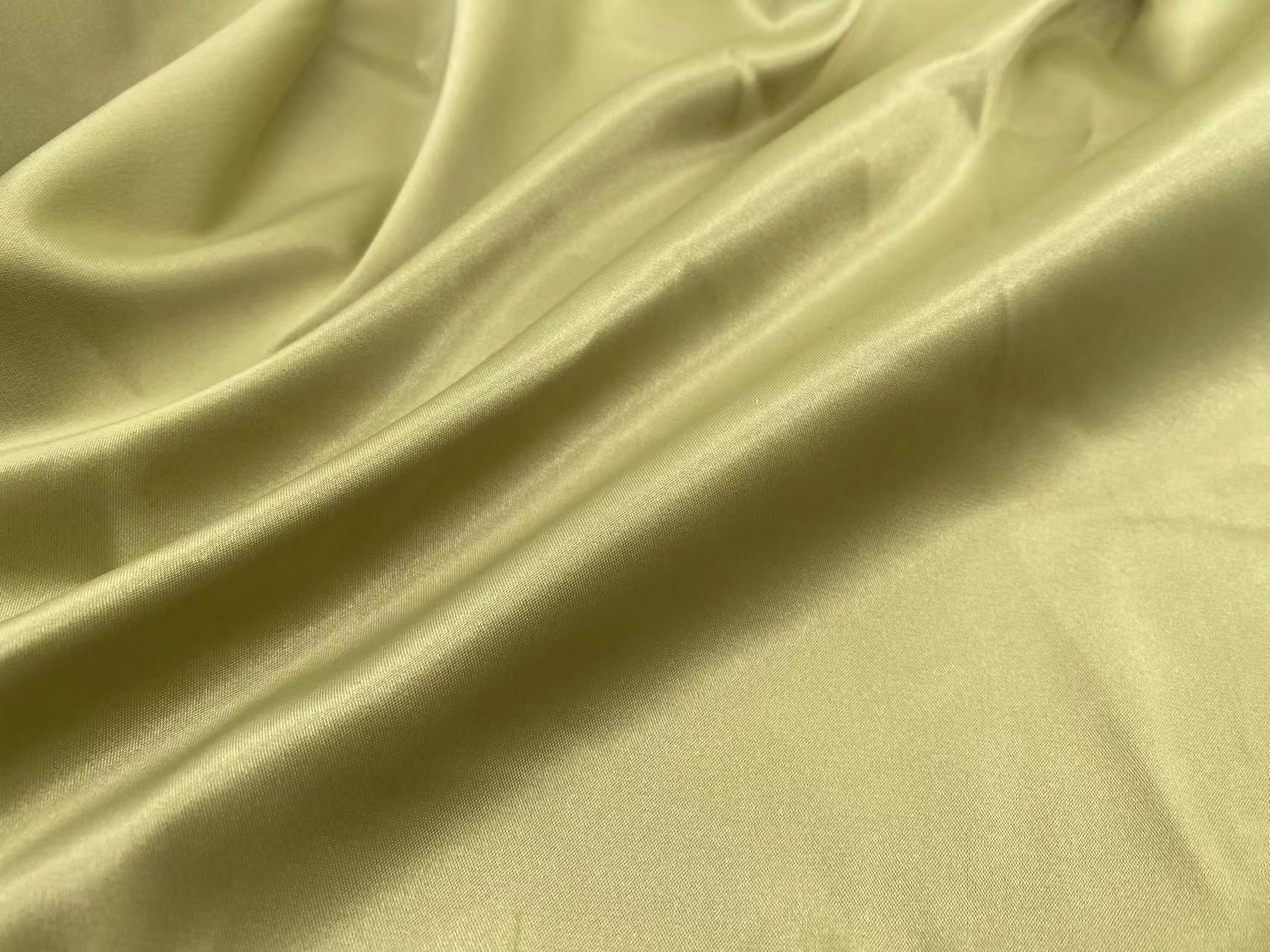 Wholesale polyester woven dyed elastic duchcess stretch matte color satin fabric for clothing