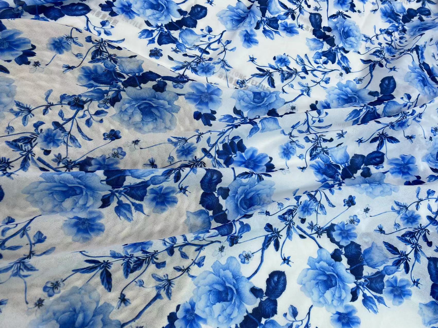 Printing polyester chiffon pearl blue floral and white porcelain digital printed chiffon fabric for women dress and ballet skirt