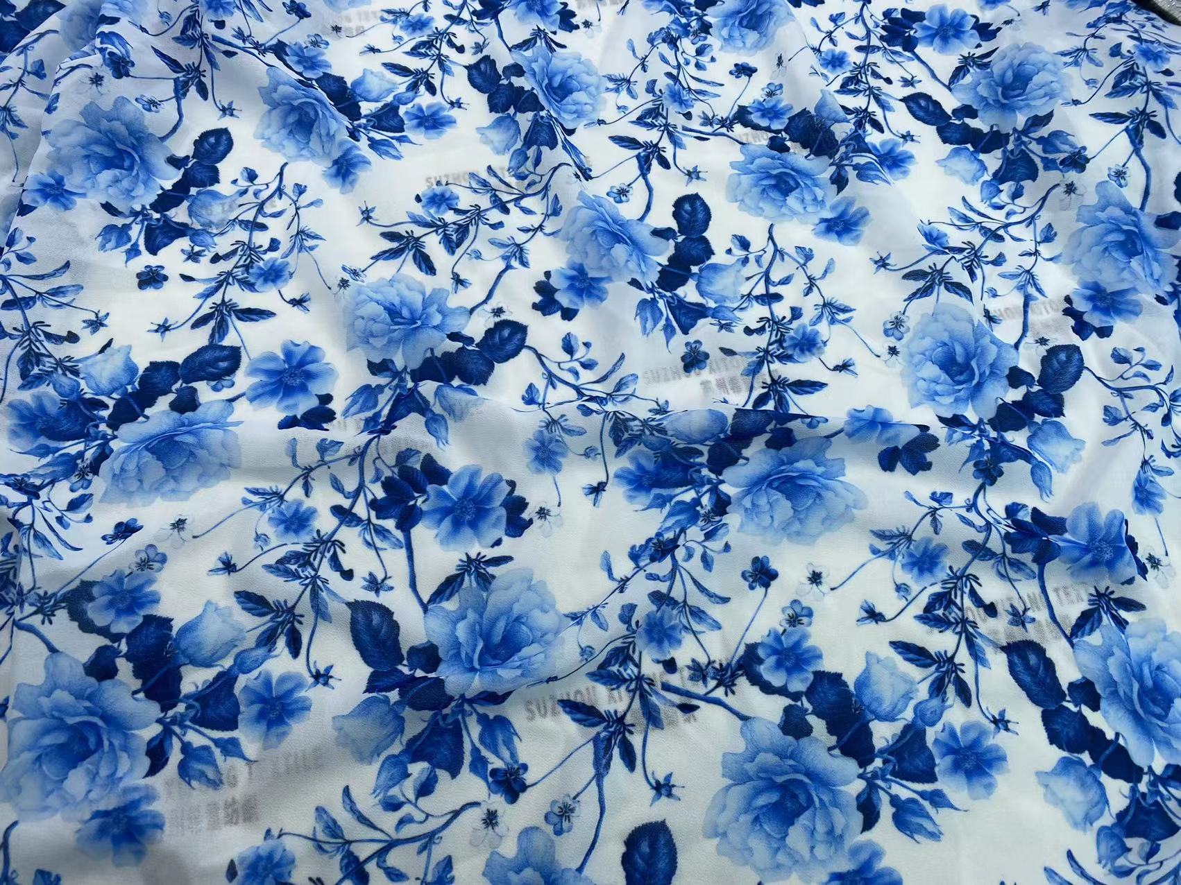 Printing polyester chiffon pearl blue floral and white porcelain digital printed chiffon fabric for women dress and ballet skirt