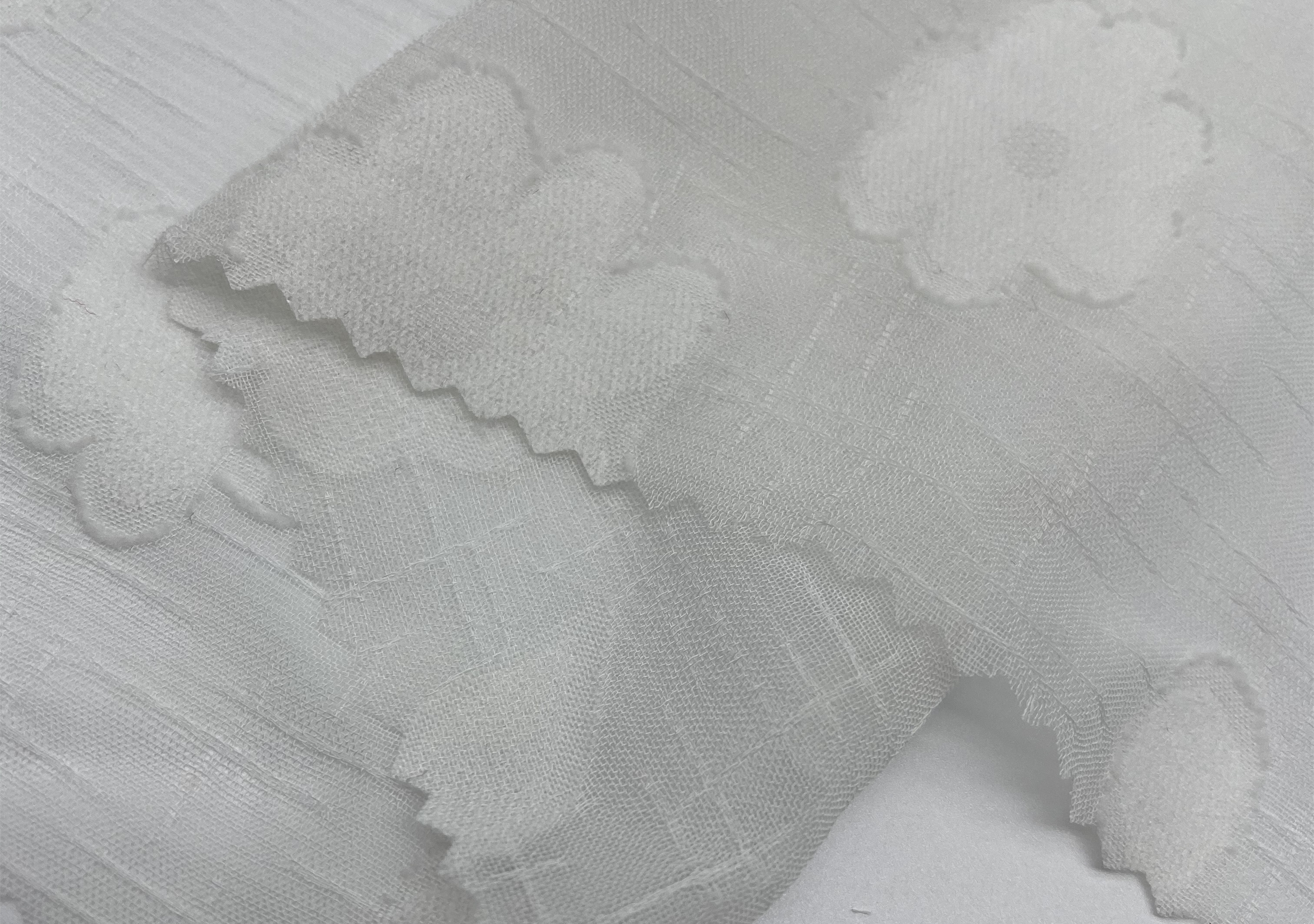 wholesale stocklot ivory chiffon jacquard flower fabrics for dress