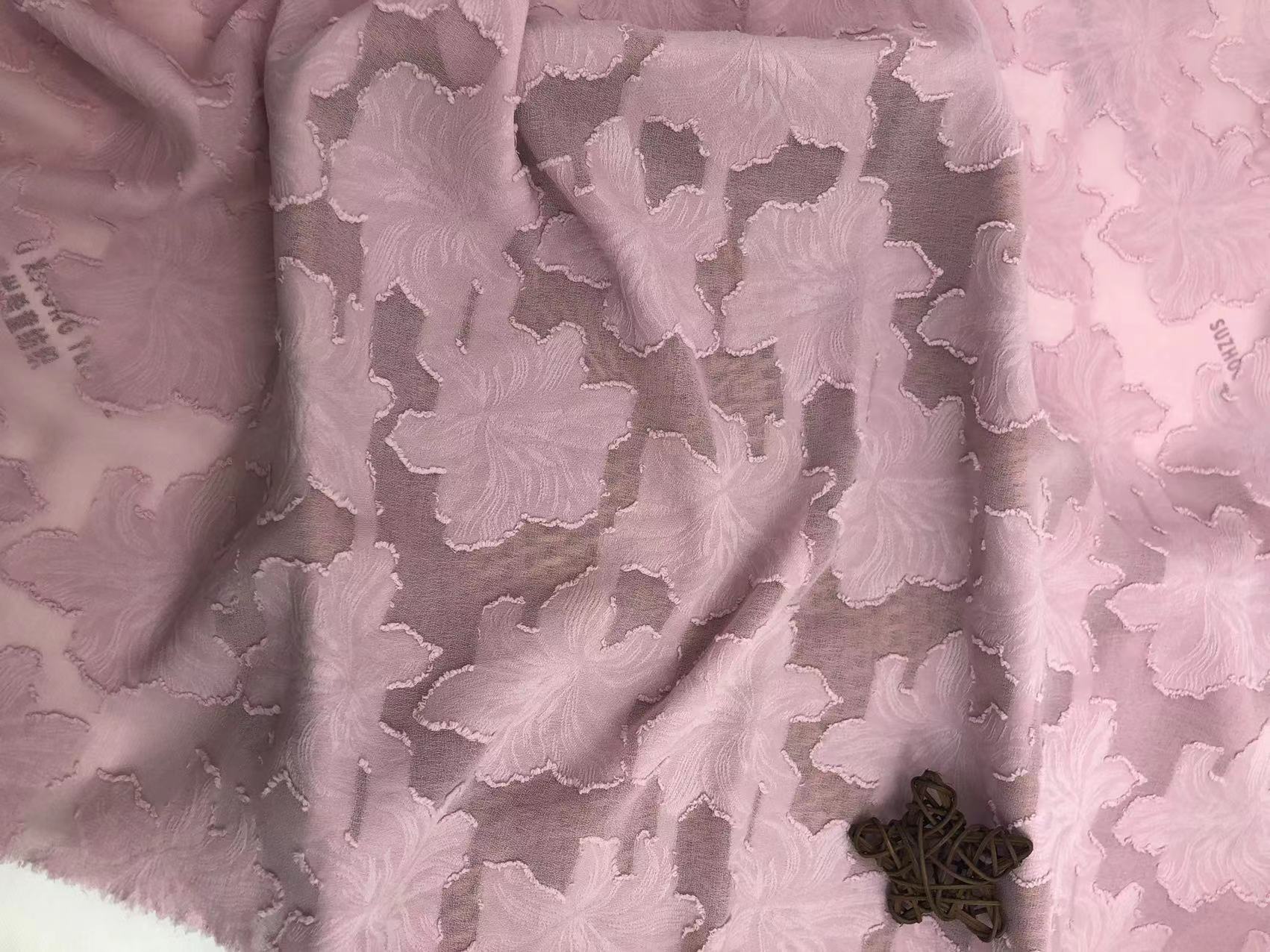 xitong textile suppliers 100% polyester clipped chiffon fabric wholesale flower floral jacquard chiffon polyester for dress