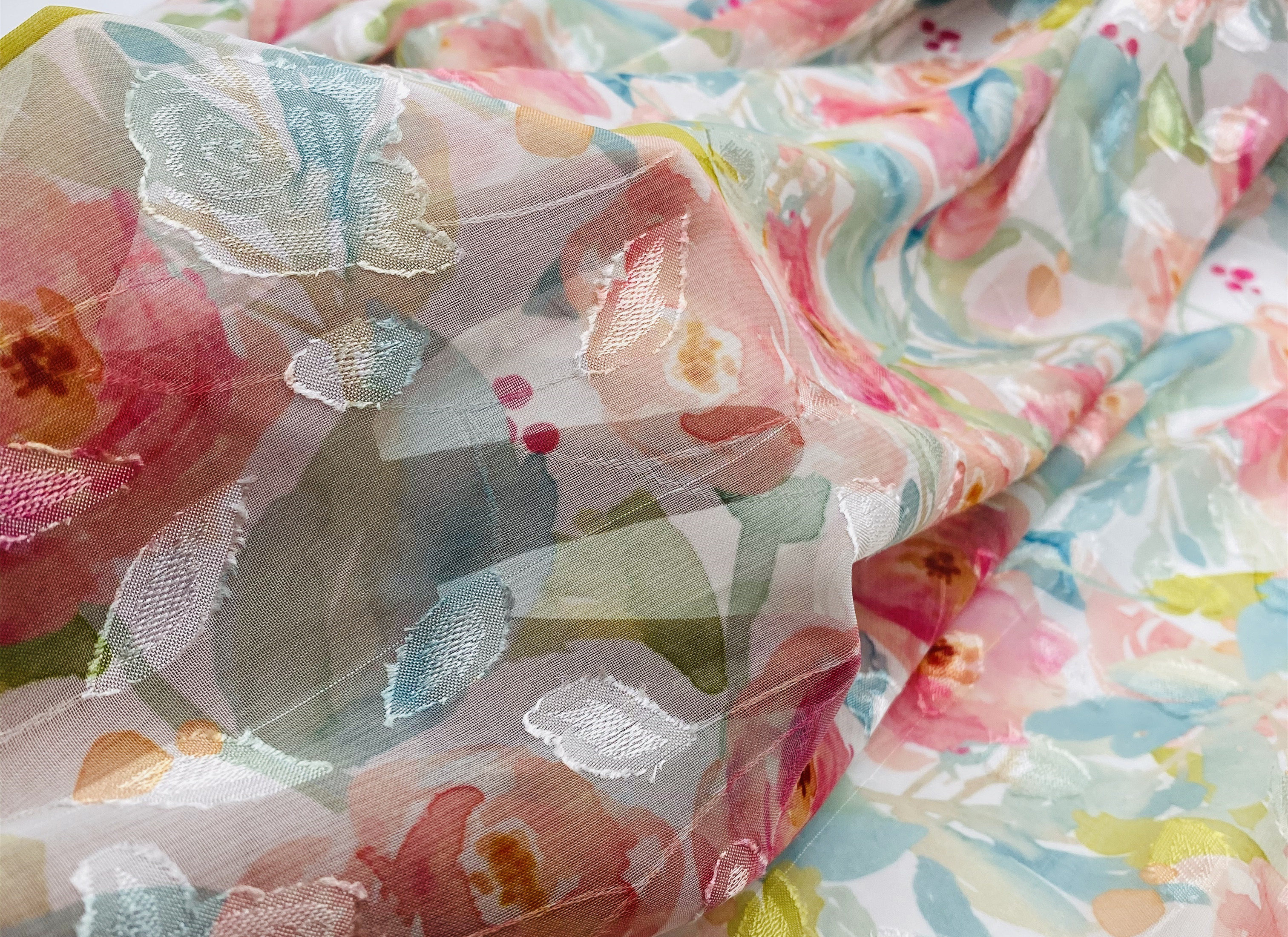 XITONG TEXTILE New spring and summer floral print fabric wholesale stocklot flower chiffon jacquard fabrics for dress