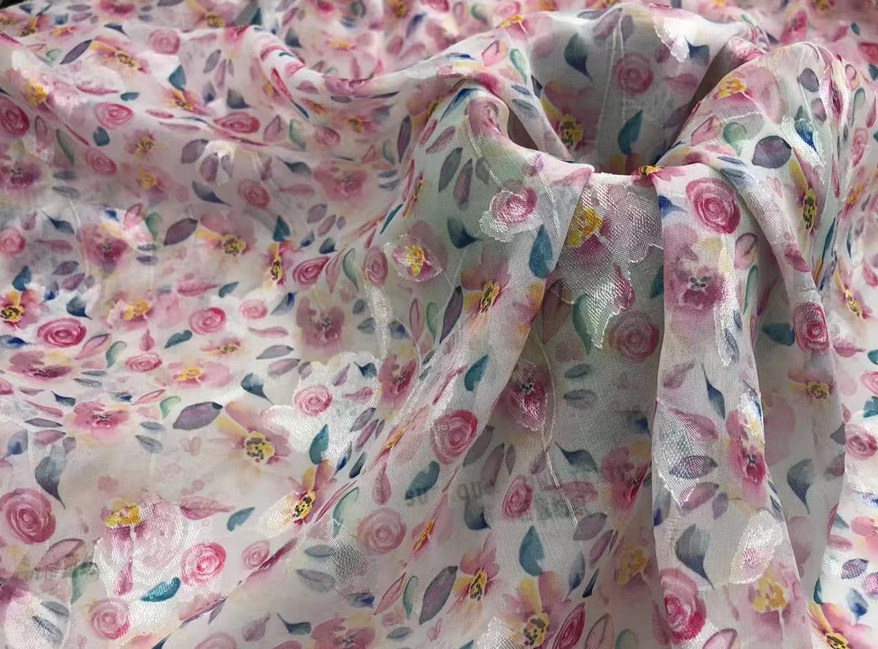 New fashion soft hand feeling beautiful printed floral pattern elegant chiffon fabric suitable for sping and summer wear