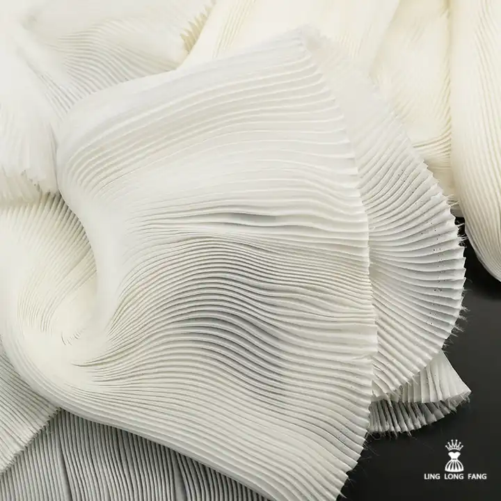 Small Wrinkle White Pleated Organza Fabric Stiff Wide Shape Decoration Stage Handmade Fashion Dress Designer Fabric