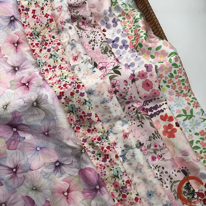 wholesale chiffon Customize Floral 100% print Satin fabric Small Flower Pattern Print Fabric for dress and sleeping wear