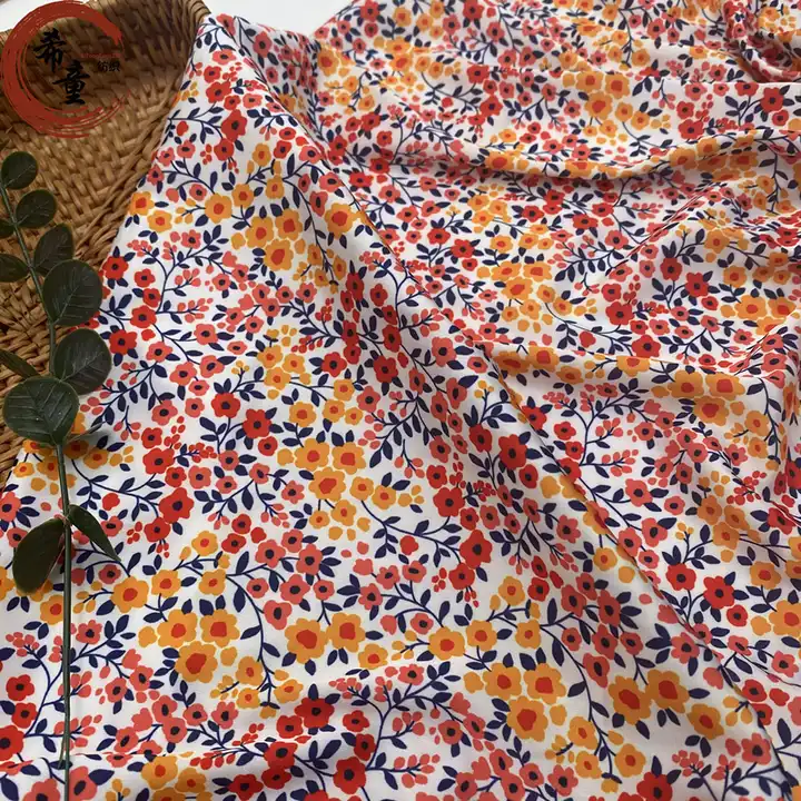 Fabric wholesale chiffon Customize Floral 100% print Satin fabric Small Flower Pattern Print Fabric for dress and sleeping wear