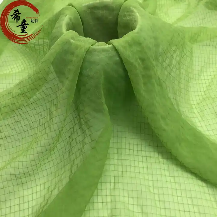 High quality Pure Color 36gsm Lightweight Seersucker Woven Crepe Organza Fabric for Sun-proof Clothing or Baby Clothes