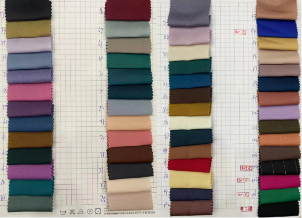 TEXTILE SUPPLIERS WOVEN 100% POLYESTER WHOLESALE spandex FABRIC SLEEP SATIN DUCHES DOBBY SATIN FABRIC FOR DRESS CLOTHING PAJAMA