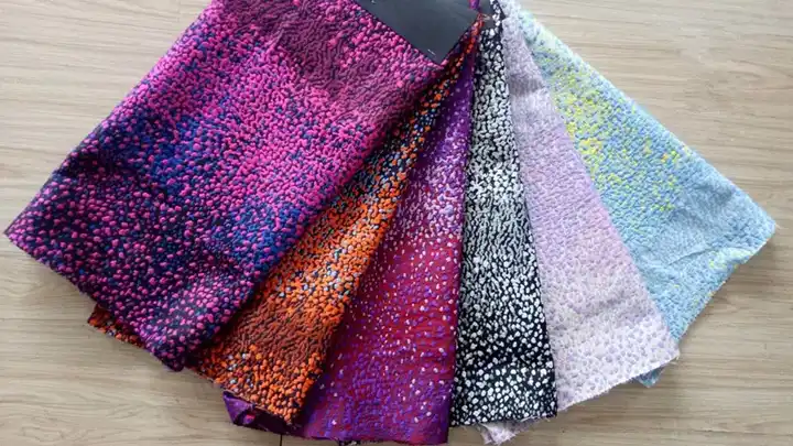 Good quality 100%polyester woven customize fashion yarn dyed Metallic Jacquard Brocade fabric for dress